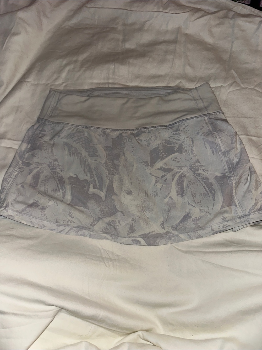 lululemon athletica Light Gray Printed Mini Skirt